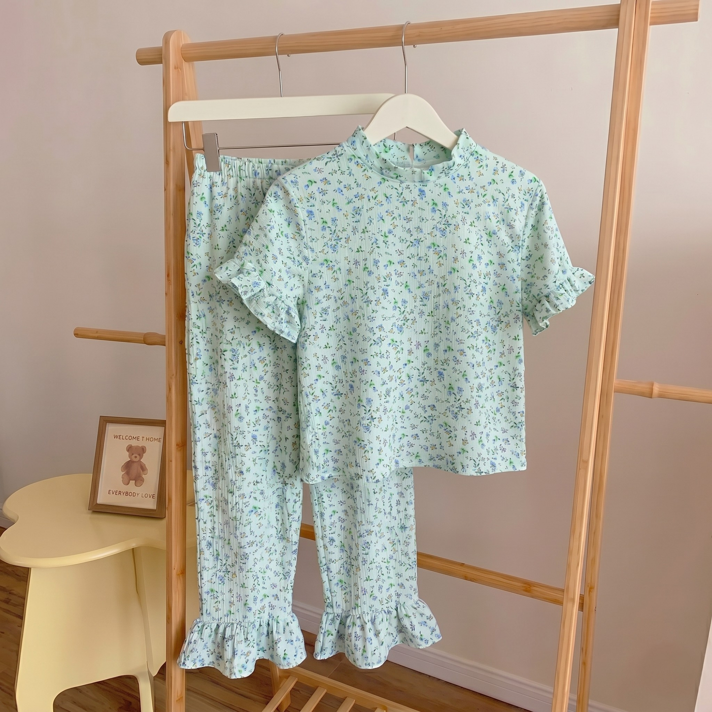 Flowery Turquoise